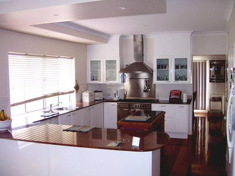 3 Ridgewood Road, Little Mountain QLD 4551