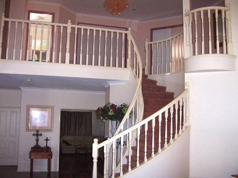 3 Ridgewood Road, Little Mountain QLD 4551