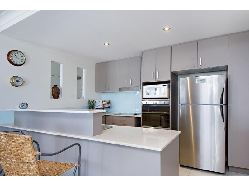 40-44 The Pinnacles, Canberra Terrace, Caloundra QLD 4551