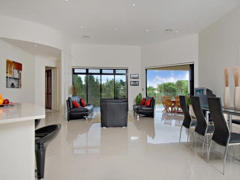 12 Rutherford Place, Pelican Waters QLD 4551