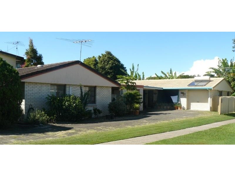 109 Westminster Avenue, Golden Beach QLD 4551