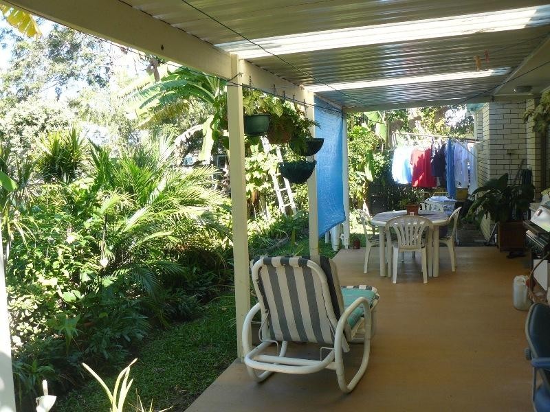 109 Westminster Avenue, Golden Beach QLD 4551