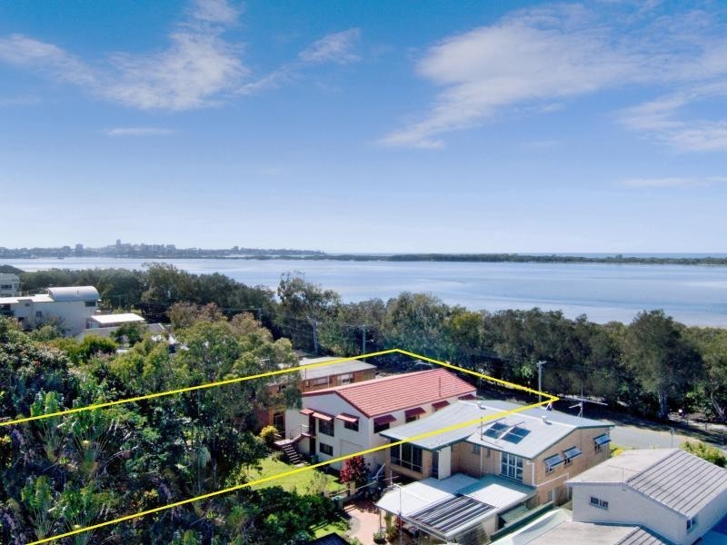 110 Esplanade, Golden Beach QLD 4551