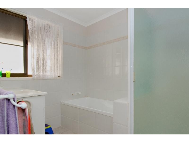 110 Esplanade, Golden Beach QLD 4551