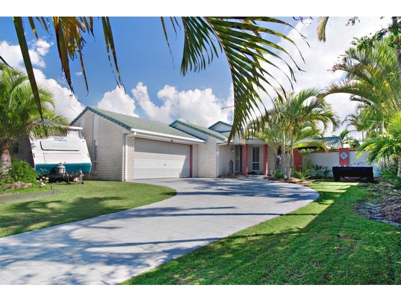 5 Grace Court, Pelican Waters QLD 4551