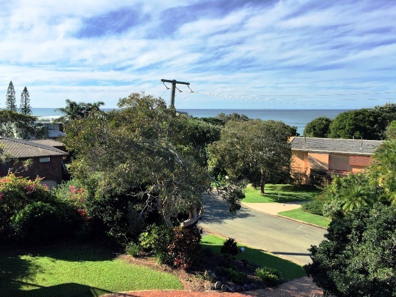 4 Banksia Street, Shelly Beach QLD 4551