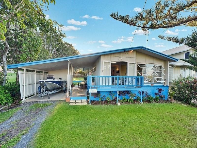 4 Banksia Street, Shelly Beach QLD 4551