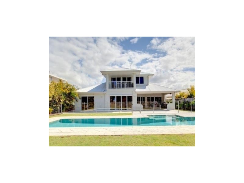 7 Edlundh Court, Pelican Waters QLD 4551