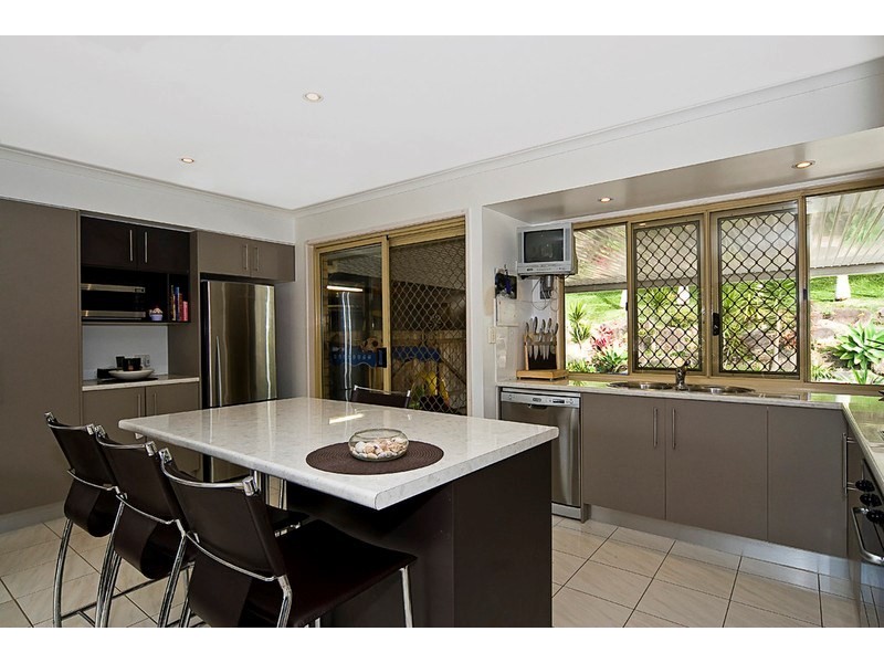 10 Heron Drive, Aroona QLD 4551