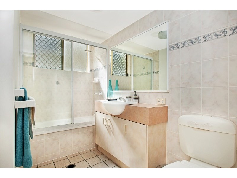 Unit 2/9 Rooke Street, Dicky Beach QLD 4551