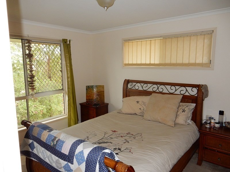 2 Stradbroke Drive, Little Mountain QLD 4551