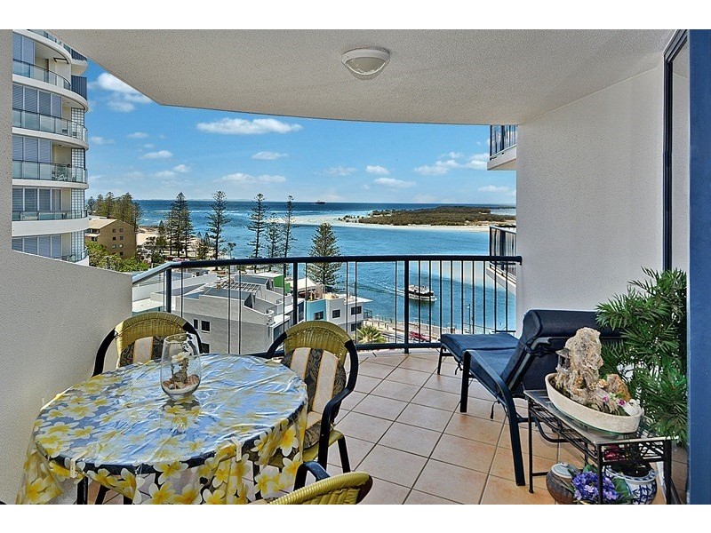 Unit 107 ‘Grand Pacific’ 38 Bulcock Beach Esplanade, Caloundra QLD 4551