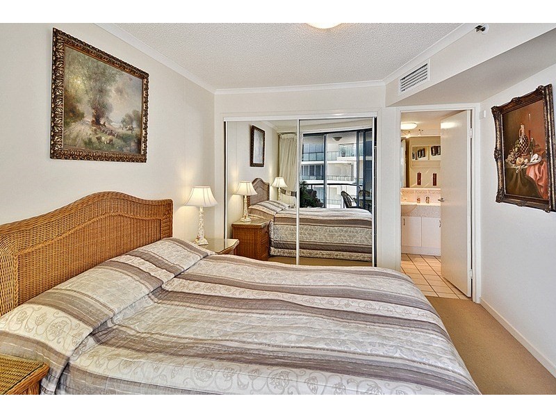 Unit 107 ‘Grand Pacific’ 38 Bulcock Beach Esplanade, Caloundra QLD 4551