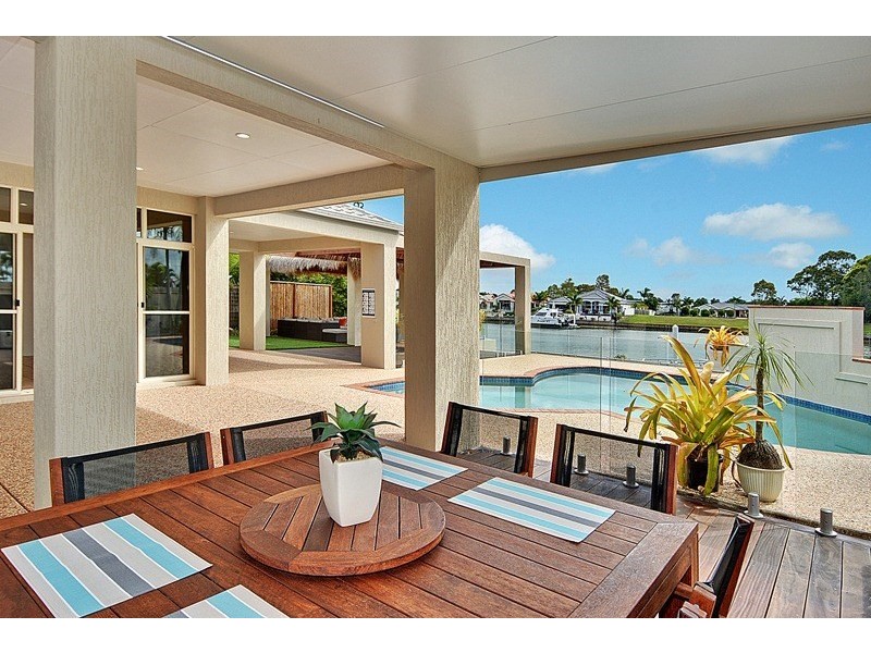 16 Pamphlet Place, Pelican Waters QLD 4551