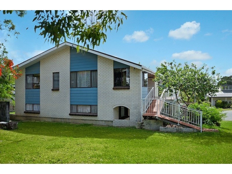 2 Jeffreys Court, Moffat Beach QLD 4551