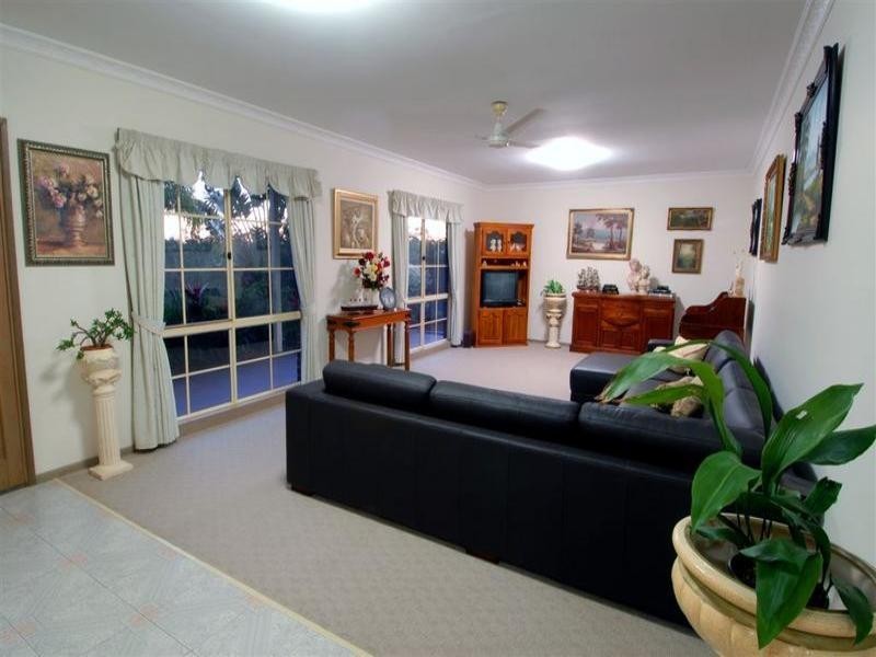 Little Mountain QLD 4551