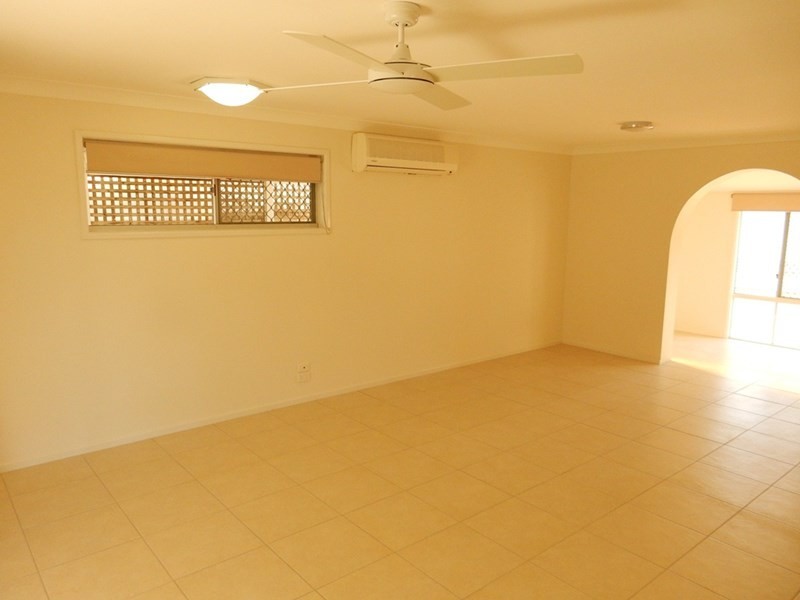 7 Cunningham Court, Golden Beach QLD 4551