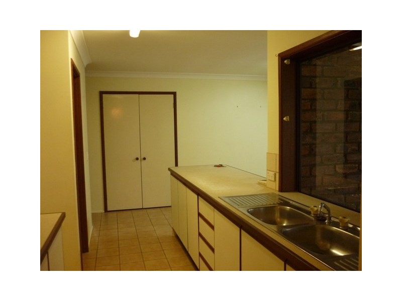 7 Alloota Street, Wurtulla QLD 4575