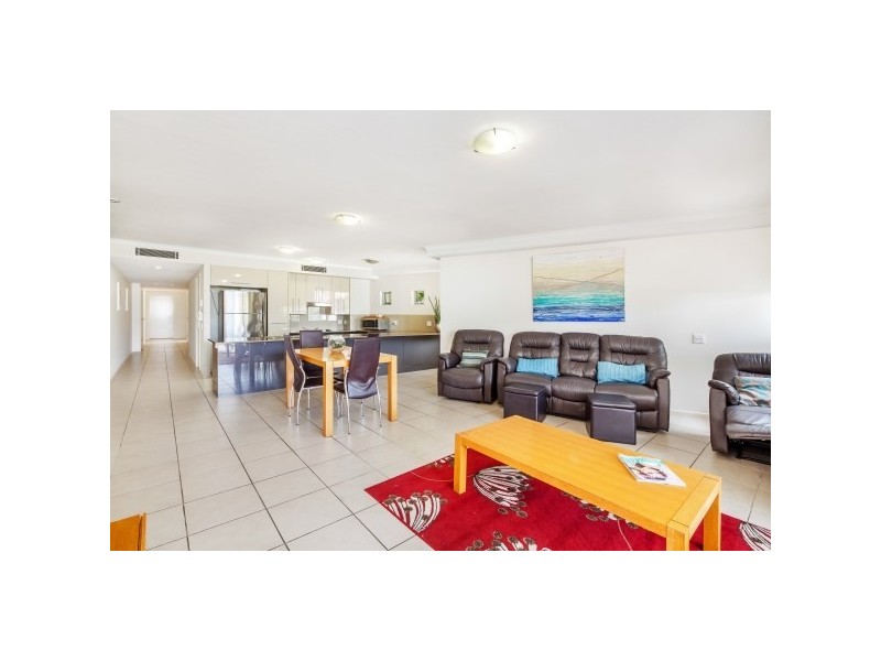 Unit 3 ‘Aspire on Kings’ 16 Orvieto Terrace, Kings Beach QLD 4551