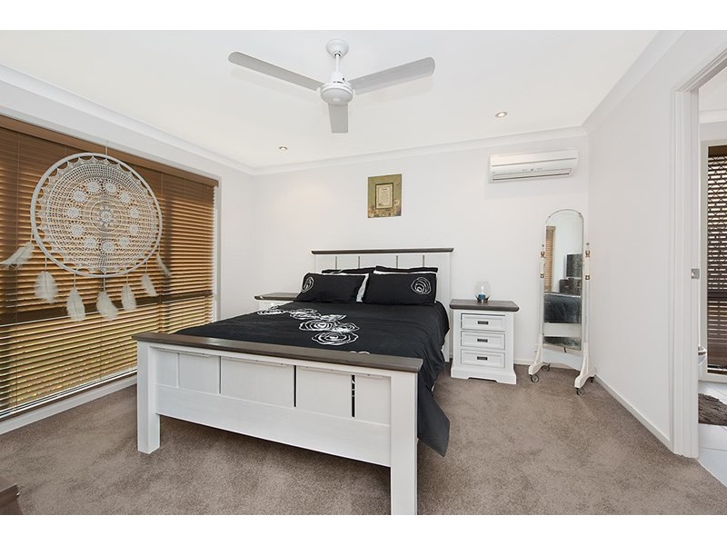 44 Liekefett Way, Little Mountain QLD 4551