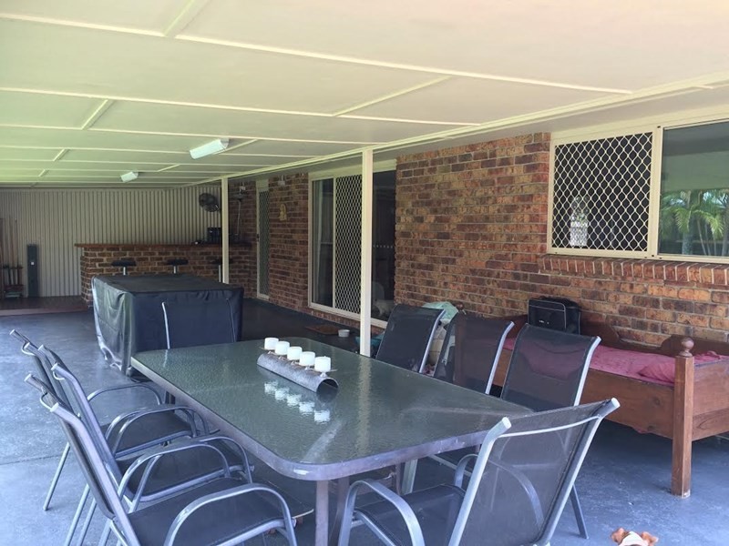 11 Avondale Place, Little Mountain QLD 4551