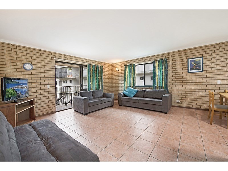 Unit 7 ‘Nankita’ 3 Orvieto Terrace, Kings Beach QLD 4551