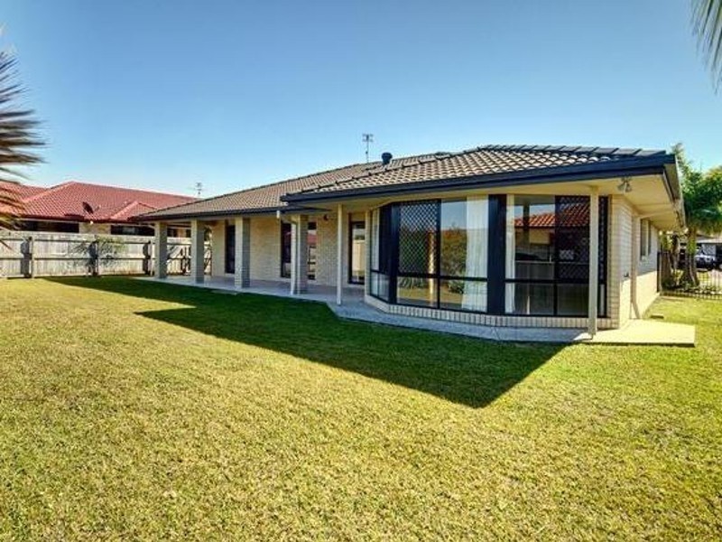 67 O’Reilly Drive, Caloundra West QLD 4551
