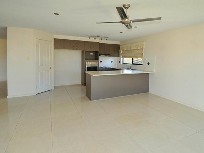 67 O’Reilly Drive, Caloundra West QLD 4551