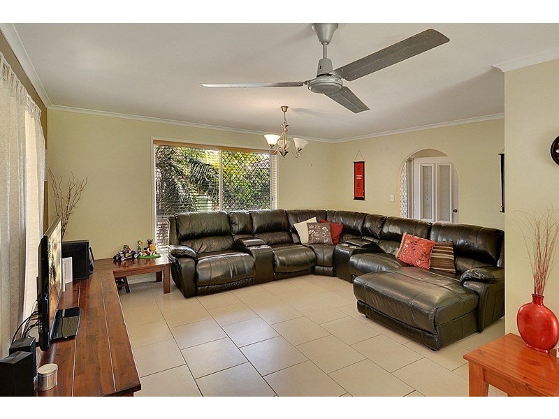 25 Saffron Drive, Currimundi QLD 4551