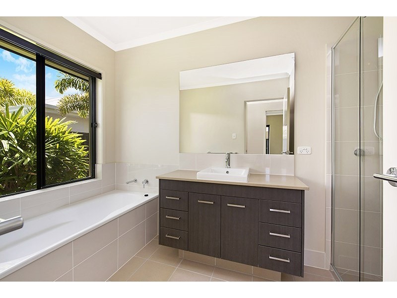 3 Sweep Court, Birtinya QLD 4575