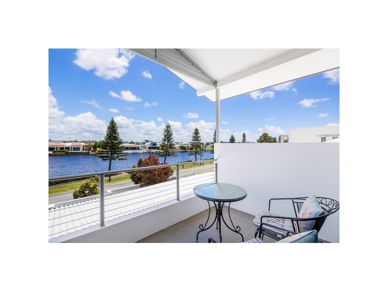 30 Bellanboe Circuit, Pelican Waters QLD 4551