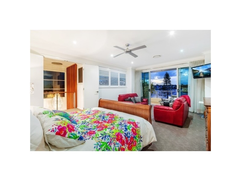 30 Bellanboe Circuit, Pelican Waters QLD 4551