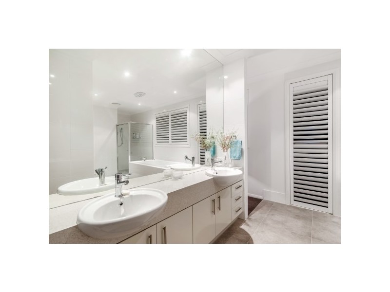 30 Bellanboe Circuit, Pelican Waters QLD 4551