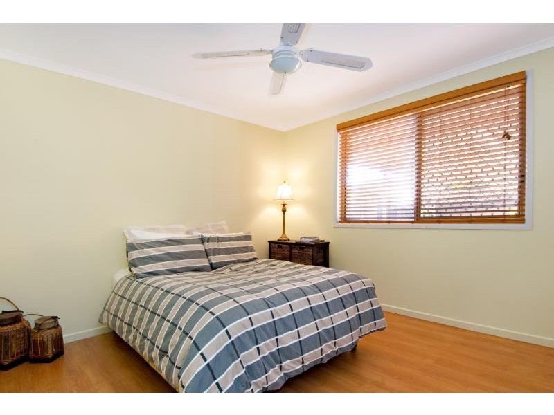 4 Arilpa Street, Warana QLD 4575