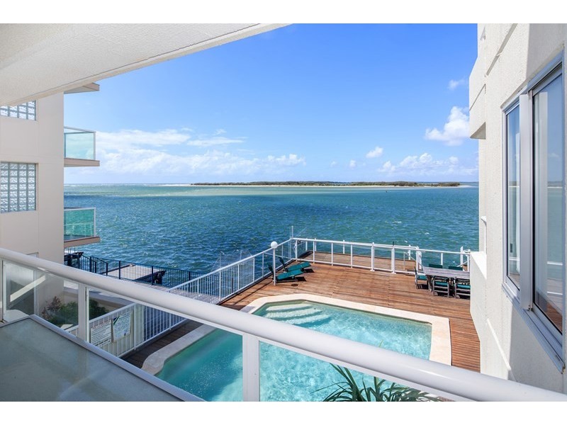 Unit 4 ‘Pumicestone Quays’  22 Maloja Avenue, Caloundra QLD 4551