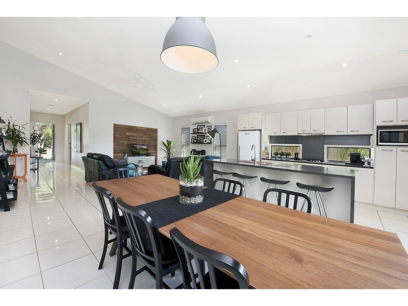 4 Springbrook Street, Caloundra West QLD 4551