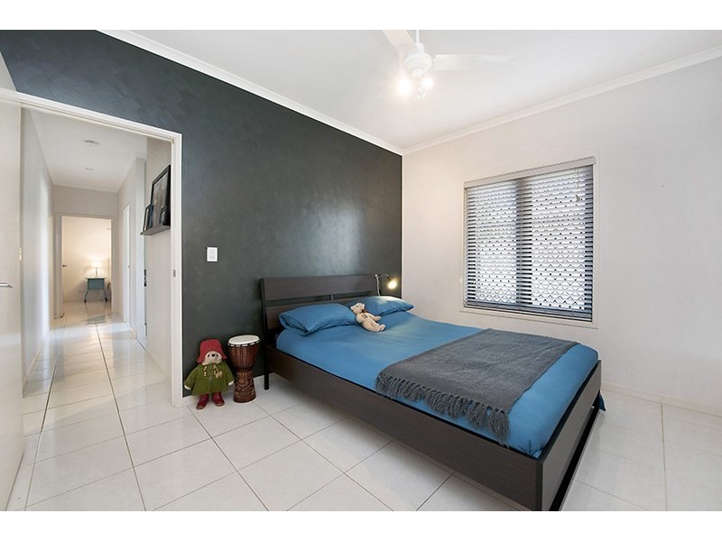 4 Springbrook Street, Caloundra West QLD 4551