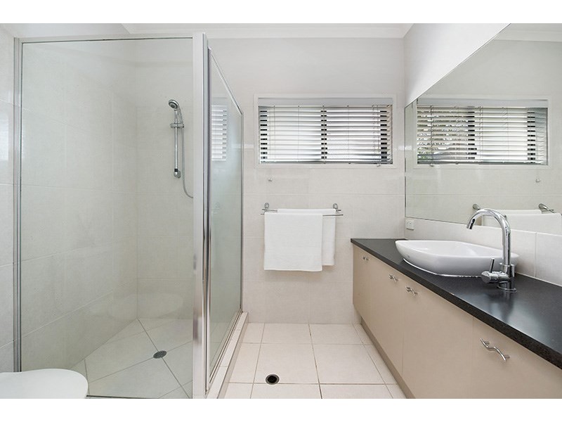 4 Springbrook Street, Caloundra West QLD 4551