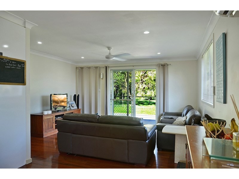 17 Hankinson Street, Golden Beach QLD 4551