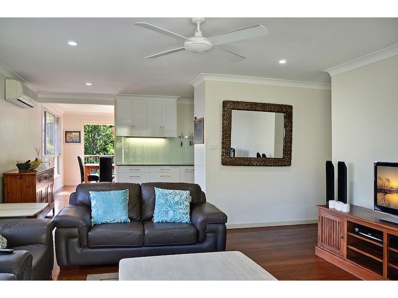 17 Hankinson Street, Golden Beach QLD 4551