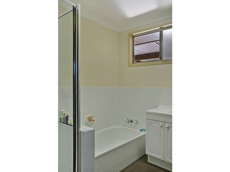 17 Hankinson Street, Golden Beach QLD 4551