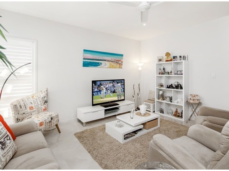 7 Swivel Court, Birtinya QLD 4575