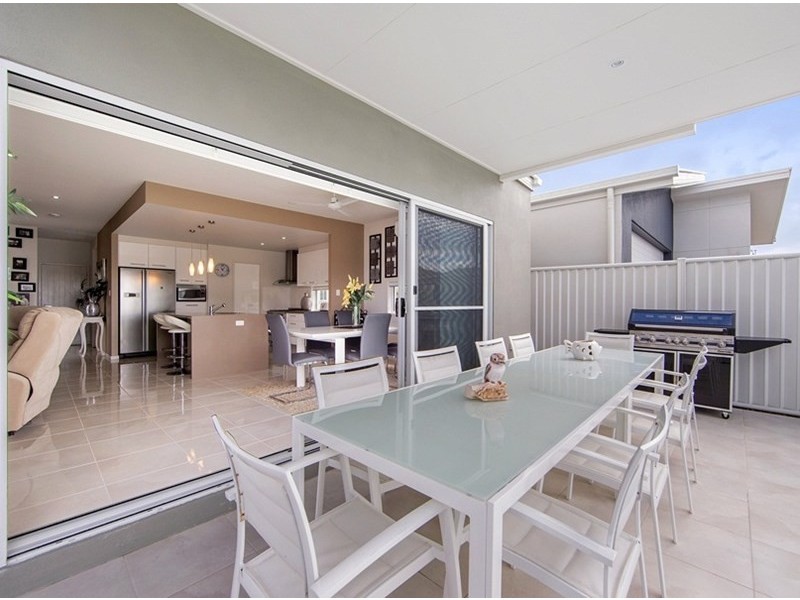 7 Swivel Court, Birtinya QLD 4575