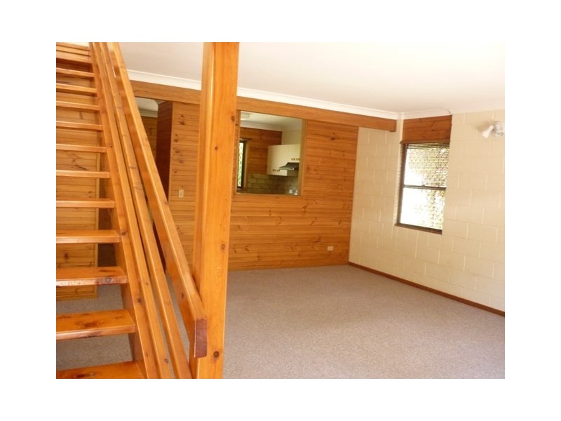 2/16 Watson Street, Currimundi QLD 4551