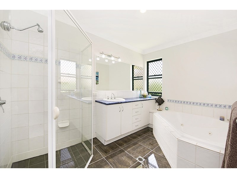 3 Bongaree Drive, Pelican Waters QLD 4551