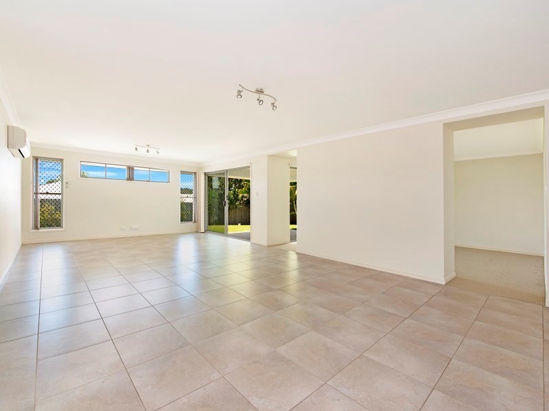 28 Tuckeroo Drive, Meridan Plains QLD 4551