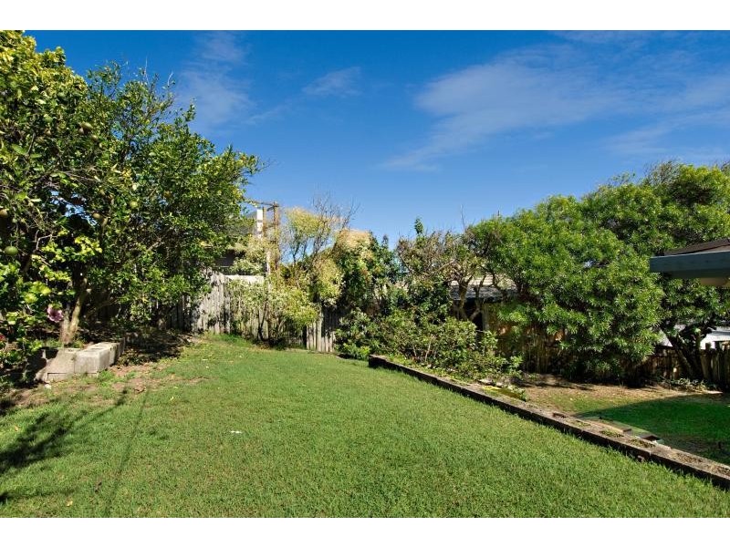 4 Mawarra Street, Buddina QLD 4575