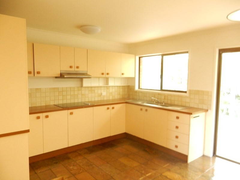 5 Trundle Street, Dicky Beach QLD 4551