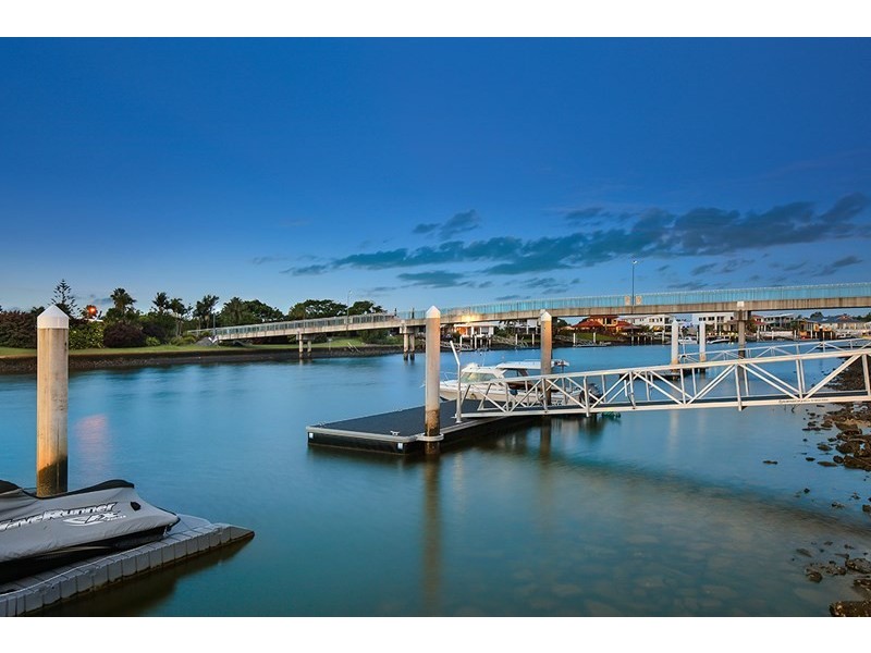 14 Cuba Court, Kawana Island QLD 4575