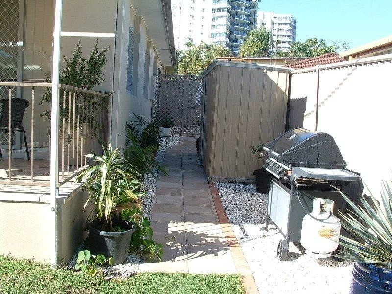 1/11 Wyreema Terrace, Caloundra QLD 4551